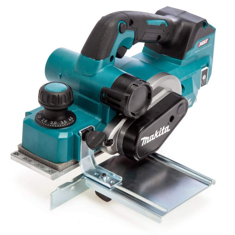 MAKITA Рубанок аккум. XGT BL 40В, XPT,AWS, макс. глуб. 4мм, ширина 82мм